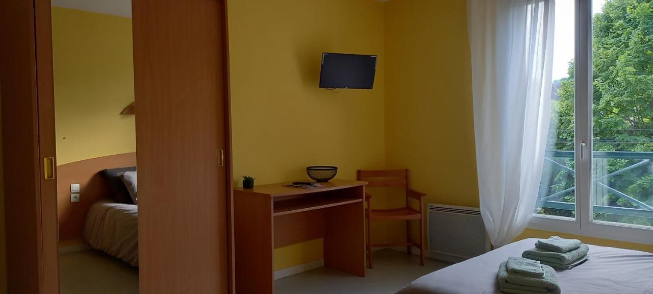 Studio Tres Bien Situe, Belle Vue, Parking Prive Bagneres-de-Bigorre Luaran gambar